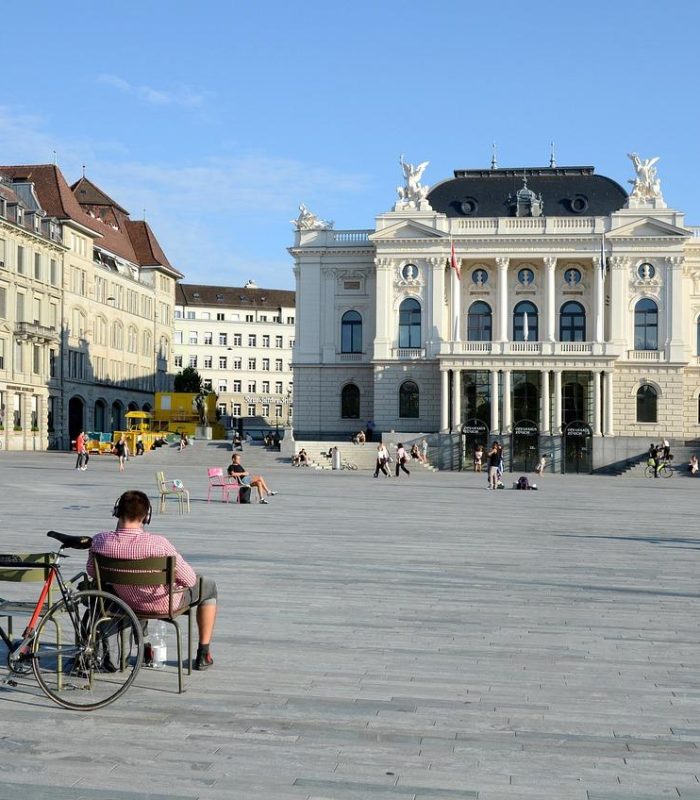 ZURICH_3_optimized_1759332672